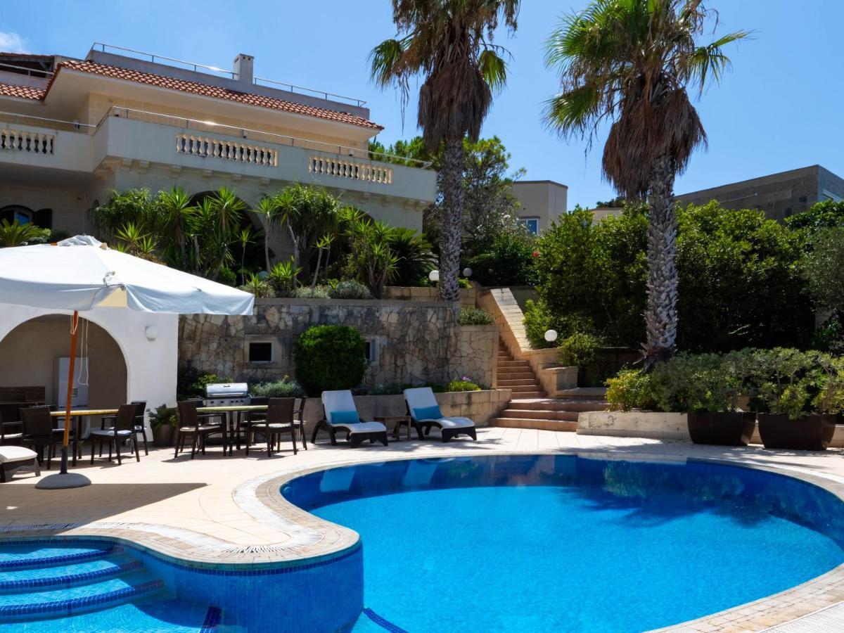 Villa Palma - Sunset Sea Views With Pool, Jacuzzi, Sauna And Games Room 멜리에하 외부 사진