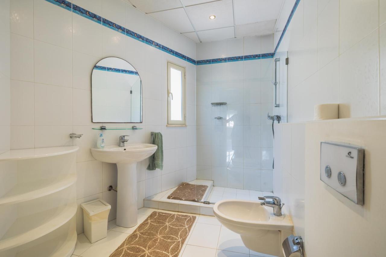Villa Palma - Sunset Sea Views With Pool, Jacuzzi, Sauna And Games Room 멜리에하 외부 사진