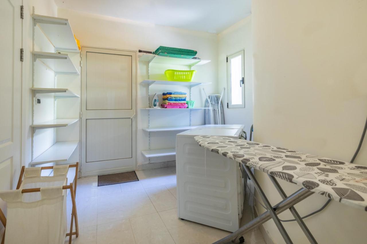 Villa Palma - Sunset Sea Views With Pool, Jacuzzi, Sauna And Games Room 멜리에하 외부 사진