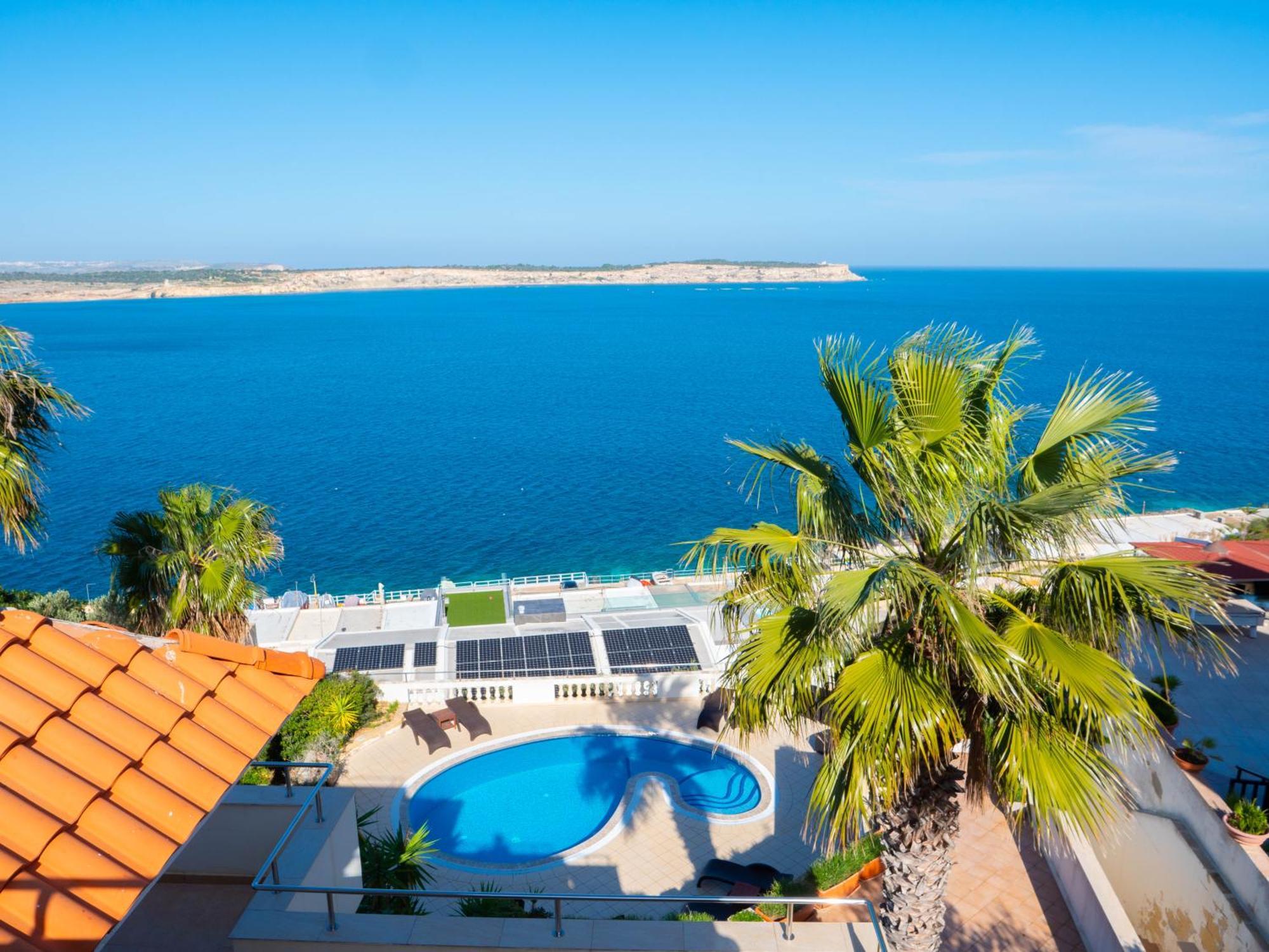 Villa Palma - Sunset Sea Views With Pool, Jacuzzi, Sauna And Games Room 멜리에하 외부 사진